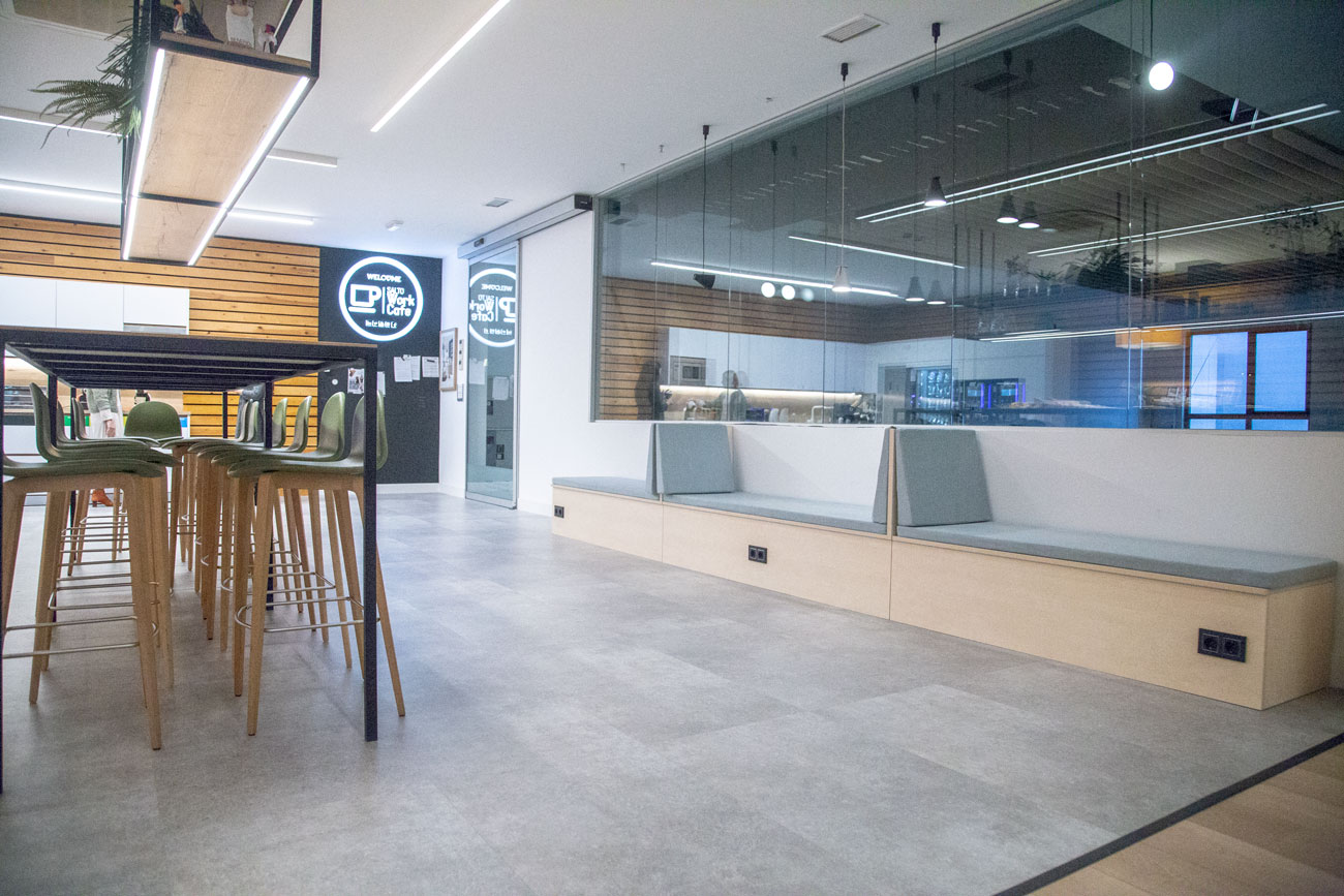 Reforma Salto Work Cafe interior, Carpintería Apatta Aroztegia